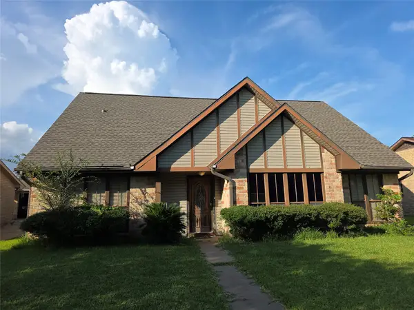 11611 Sagevale Lane, Houston, TX 77089