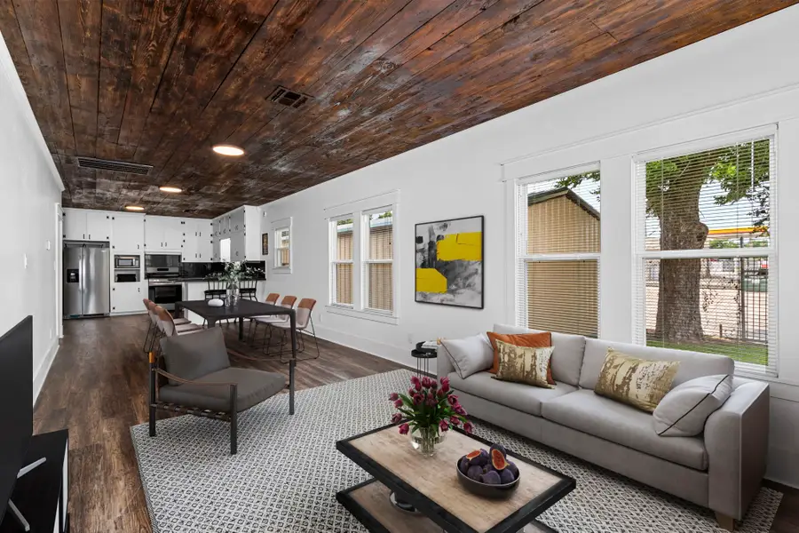 1138 Fannin Street, Columbus, TX 78934 - Image #3