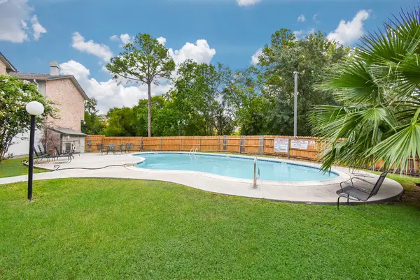 624 N Eldridge Parkway #12, Houston, TX 77079