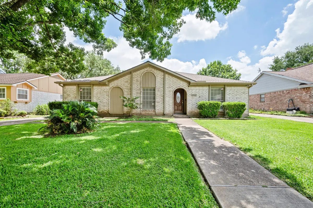 12107 Brighton Lane, Stafford, TX 77477 - #1