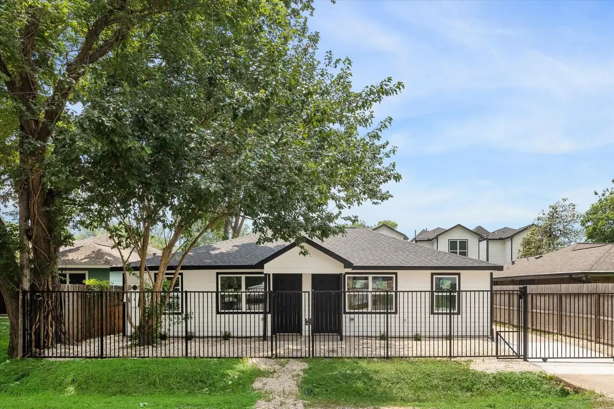 306 E 40th 1/2 Street, Houston, TX 77018 - #1