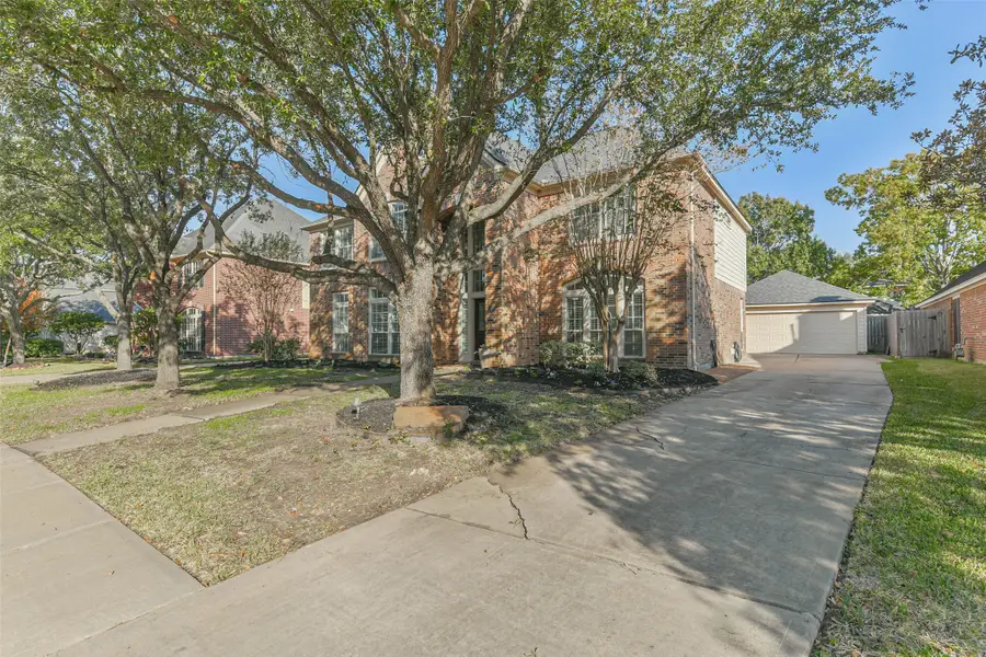 13722 Greenwood Manor Drive, Cypress, TX 77429 - Image #3