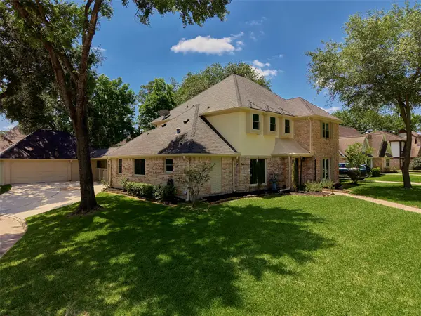 6915 Worcester Drive, Spring, TX 77379