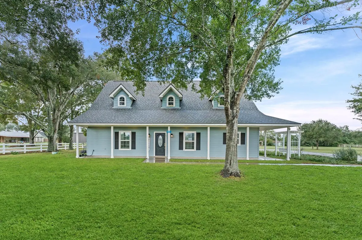 992 Peschel Lane, Sealy, TX 77474 - #1