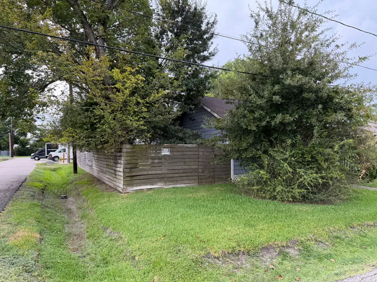 306 E 43rd Street, Houston, TX 77022 - #1