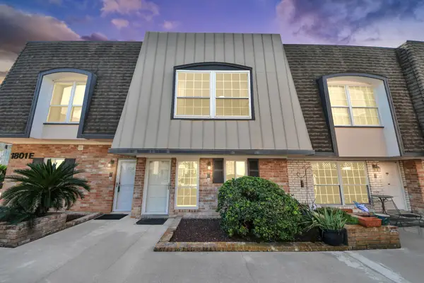 1801 Stoney Brook Drive #107, Houston, TX 77063