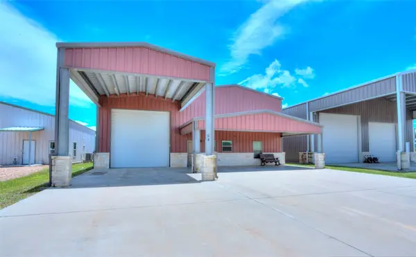 64 Coastal Oaks Loop, Port O Connor, TX 77982