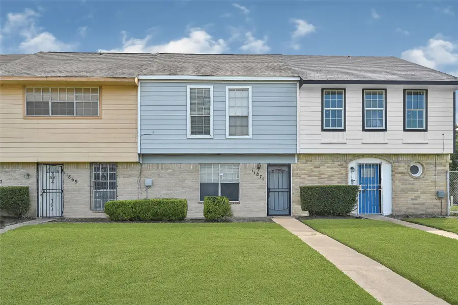 11871 Algonquin Drive, Houston, TX 77089 - Image #2