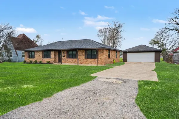 308 San Jacinto Street, La Porte, TX 77571