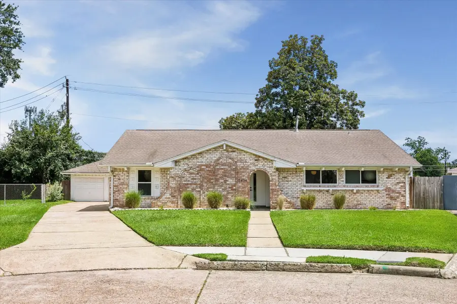 5434 Candletree Drive, Houston, TX 77091 - #2