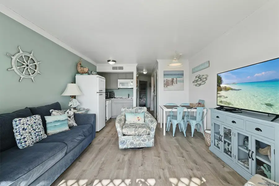 6300 Seawall Boulevard #3308, Galveston, TX 77551 - Image #3