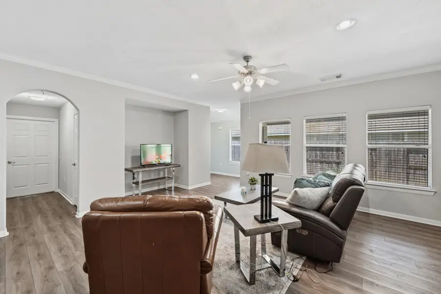 7 Marywood Drive, Conroe, TX 77384 - #3