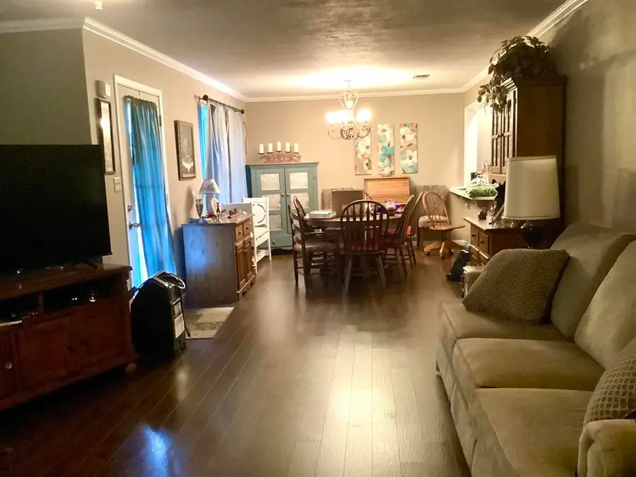 402 W Drew St, Kirbyville, TX 75956 - #2