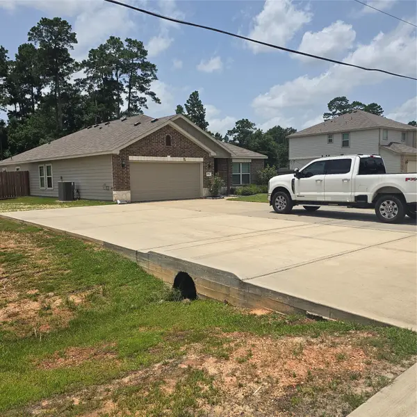 9732 Cold Creek Drive, Conroe, TX 77306