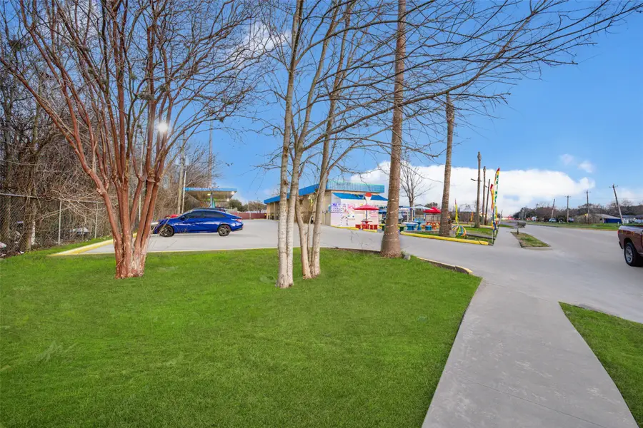 2627 Allen Genoa Road, Pasadena, TX 77502 - Image #3