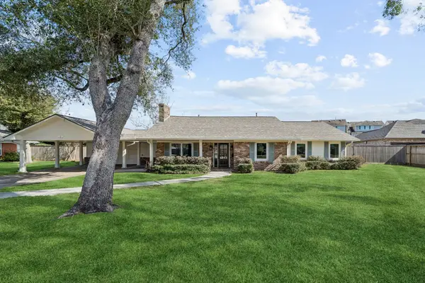 1610 Longacre Drive, Houston, TX 77055