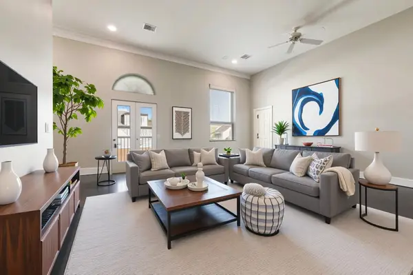 5801 Winsome Lane #201, Houston, TX 77057