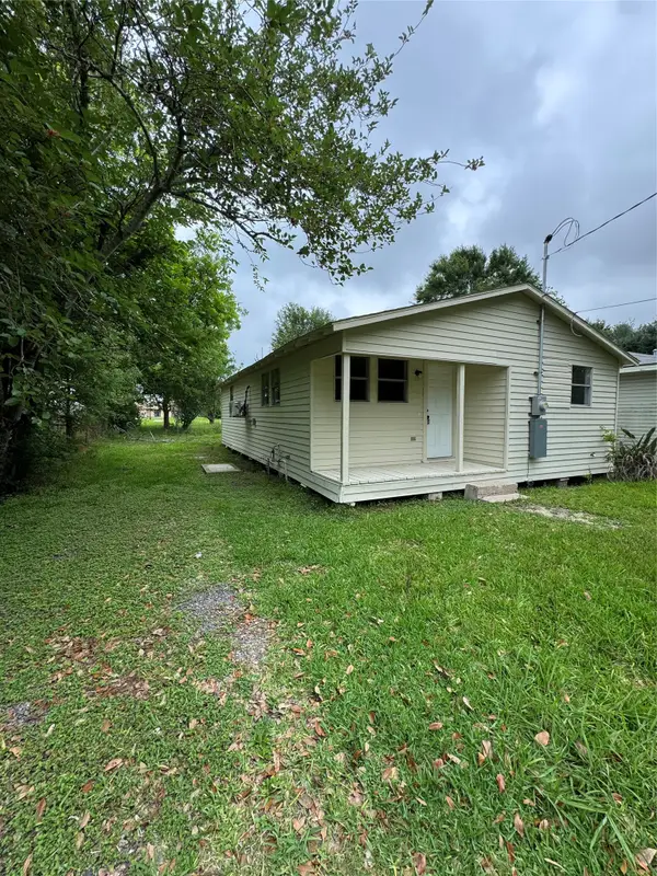 5734 Grant Avenue, Port Arthur, TX 77640