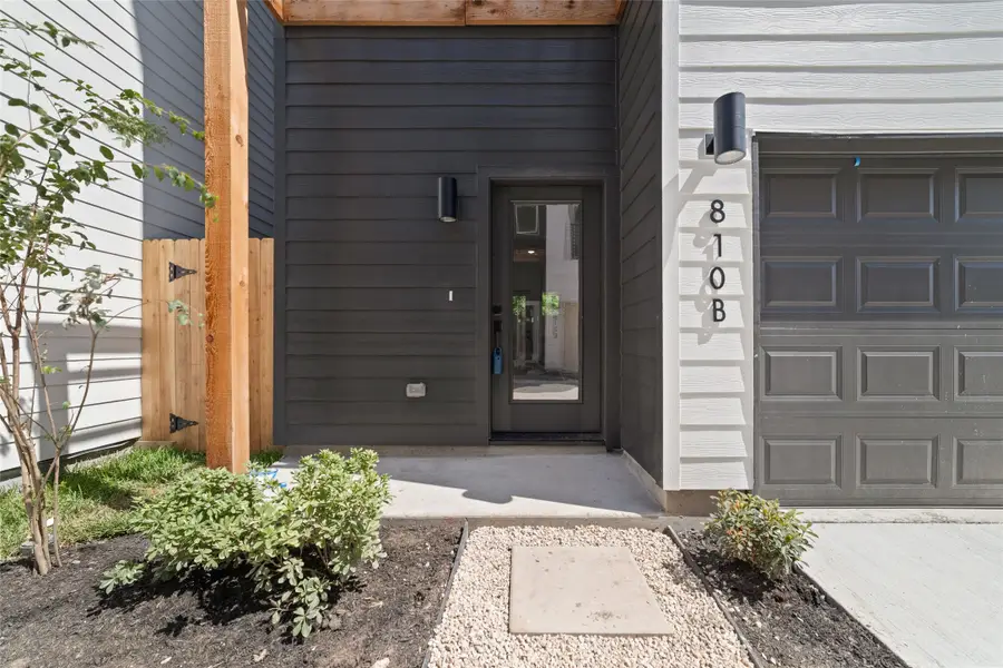 812 Elkhart Street #D, Houston, TX 77091 - #3