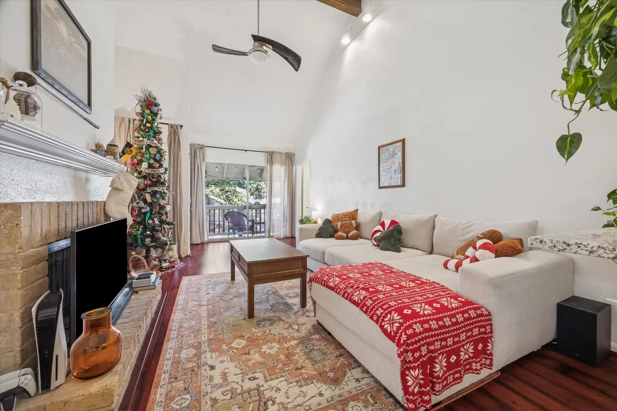 2100 Tanglewilde Street #318, Houston, TX 77063 - Image #1