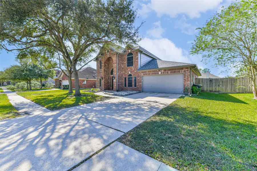 1106 Barkly Court, Pearland, TX 77581 - Image #2