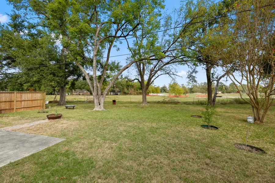 5918 Par Four Drive, Houston, TX 77088 - Image #2