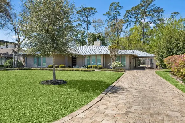 623 Pinehaven Dr Drive, Houston, TX 77024