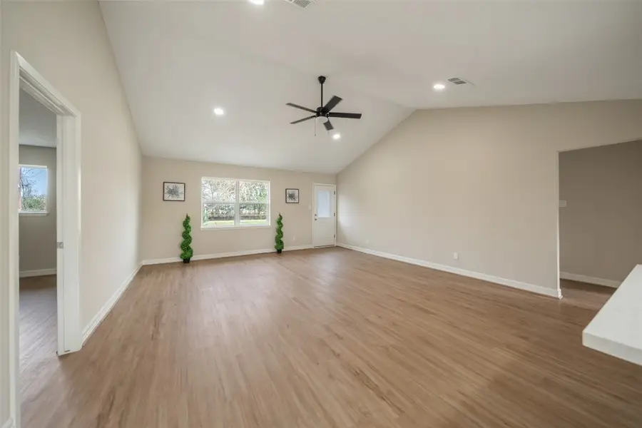 355 Windsor Square, Alvin, TX 77511 - #2