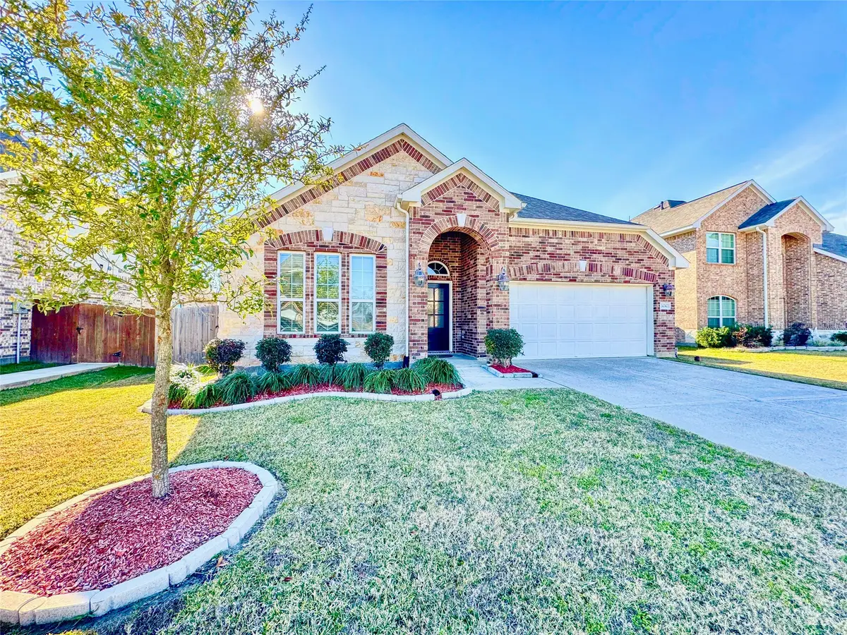 14242 Medina Drive, Baytown, TX 77523 - #1