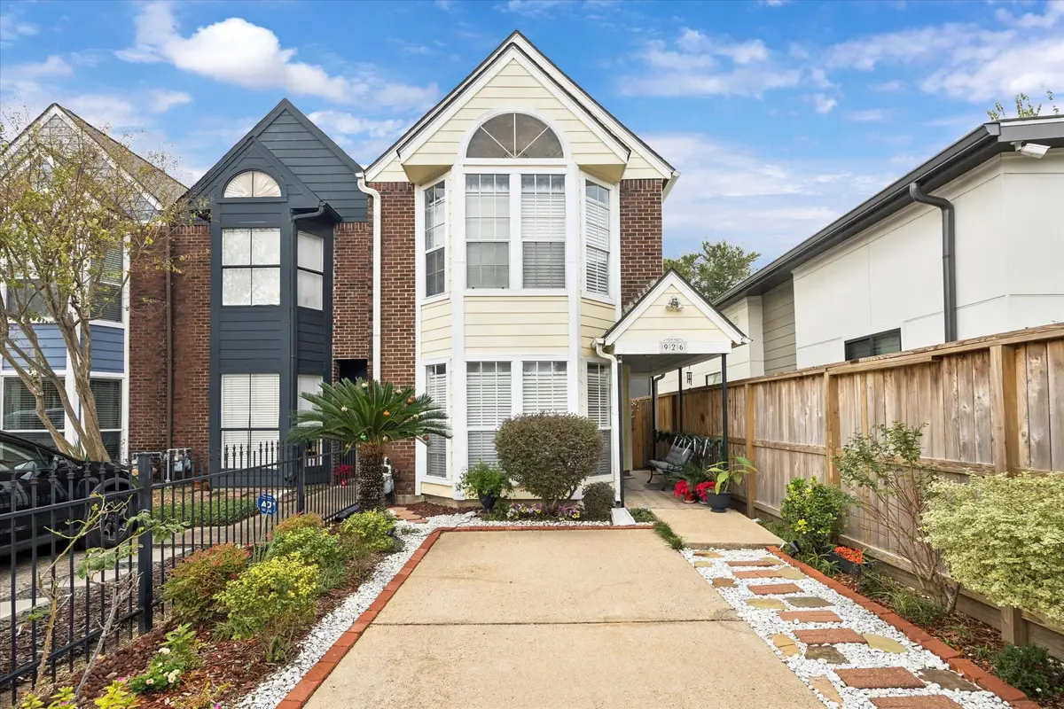 926 Rutland Street, Houston, TX 77008 - Image #1