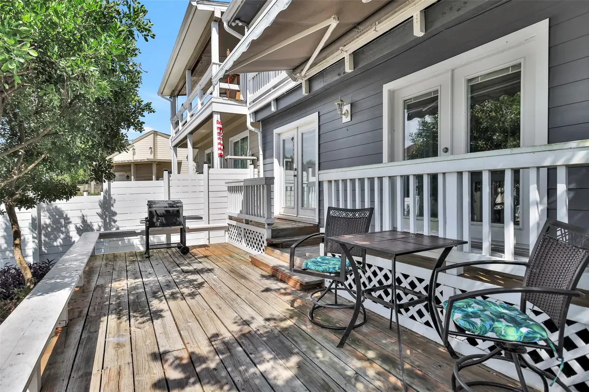 126 April Point Drive N, Montgomery, TX 77356 - #1