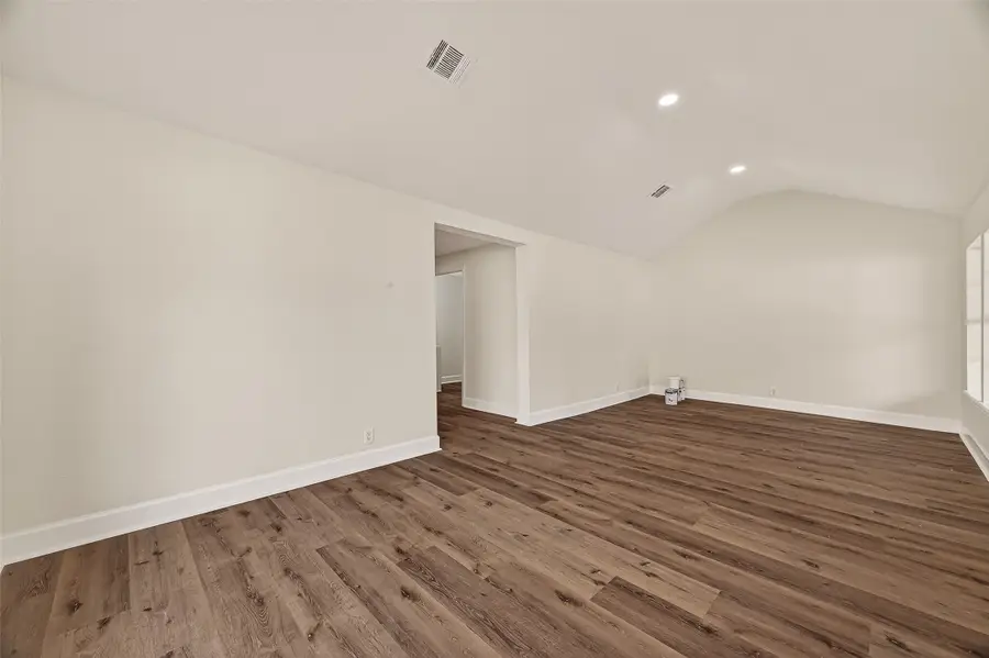 915 W Lewis Street, Conroe, TX 77301 - #3