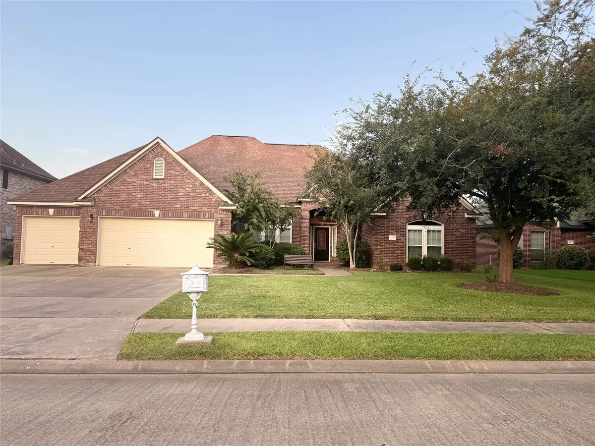 54 Southernwood Court, Lake Jackson, TX 77566 - #1