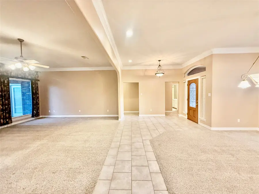 54 Southernwood Court, Lake Jackson, TX 77566 - #3