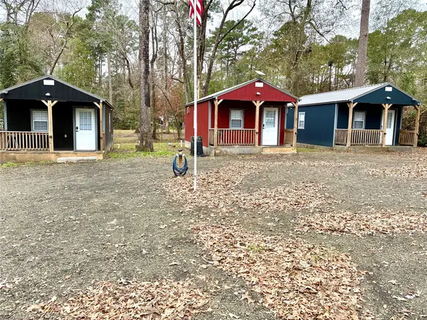 212 Wildwood Drive, Burkeville, TX 75932