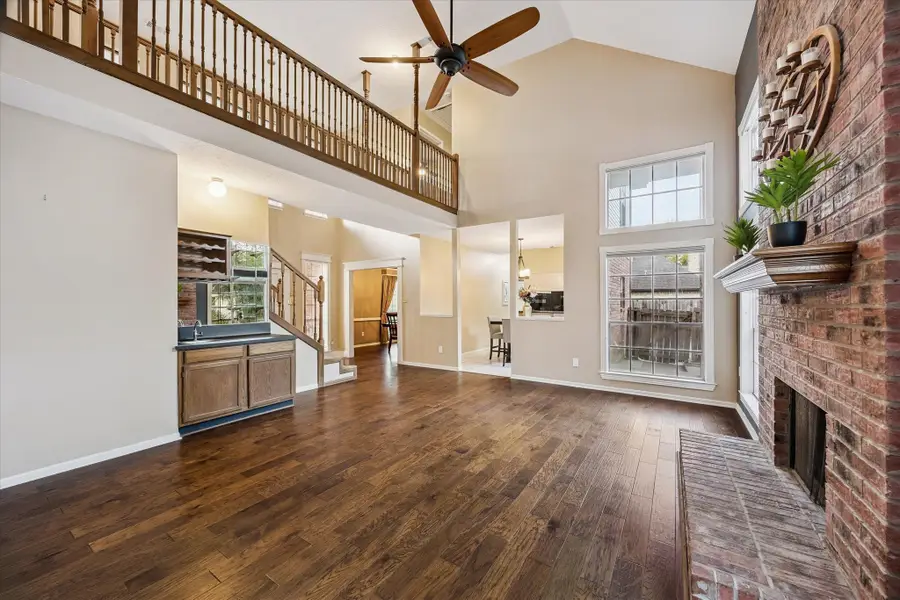 1414 W Castlewood Avenue, Friendswood, TX 77546 - #3