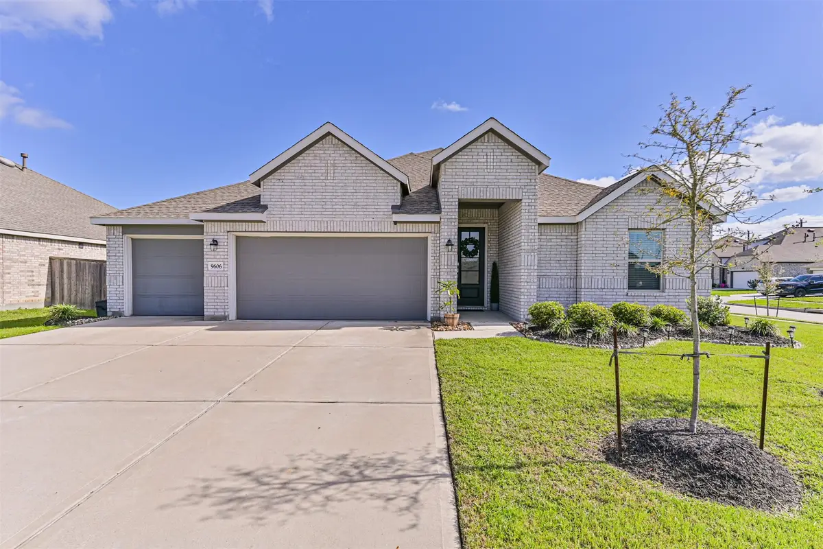 9606 Sterling Arbor Drive, Baytown, TX 77521 - #1