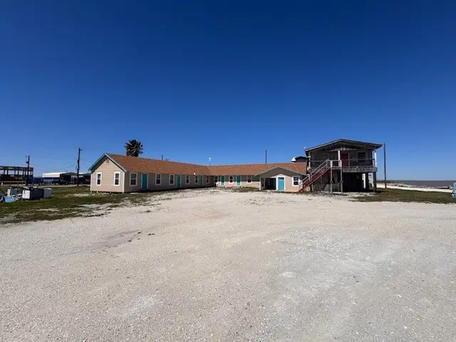 1301 N Ocean Drive, Port Lavaca, TX 77979 - #1