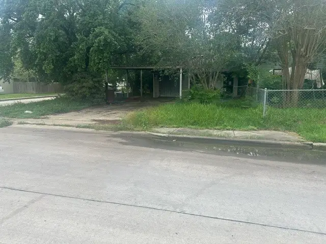 6003 Southmont Street, Houston, TX 77033 - #2