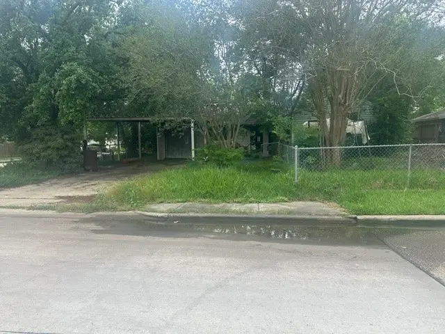 6003 Southmont Street, Houston, TX 77033 - #3