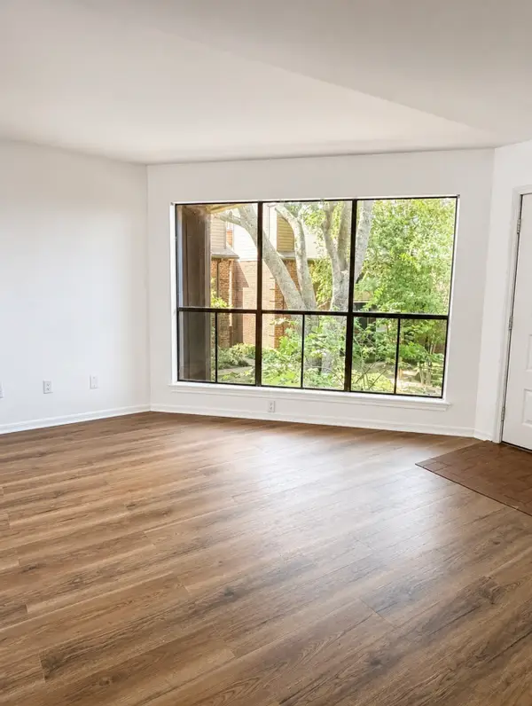 3150 Walnut Bend Lane #622, Houston, TX 77042