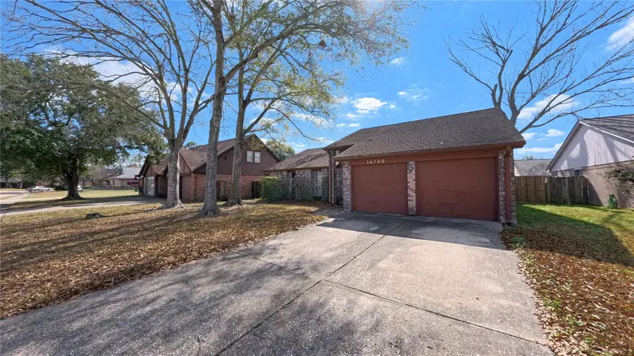16730 Barkentine Lane, Friendswood, TX 77546 - #2