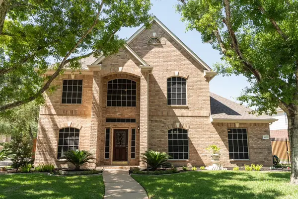 3207 Long Bough Court, Houston, TX 77059