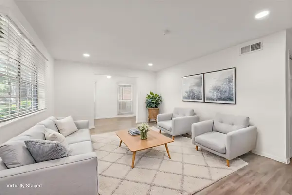 12633 Memorial Drive #7, Houston, TX 77024