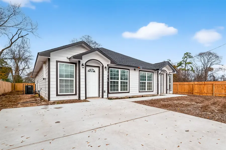 7725 Hoffman Street #A, Houston, TX 77016 - #2