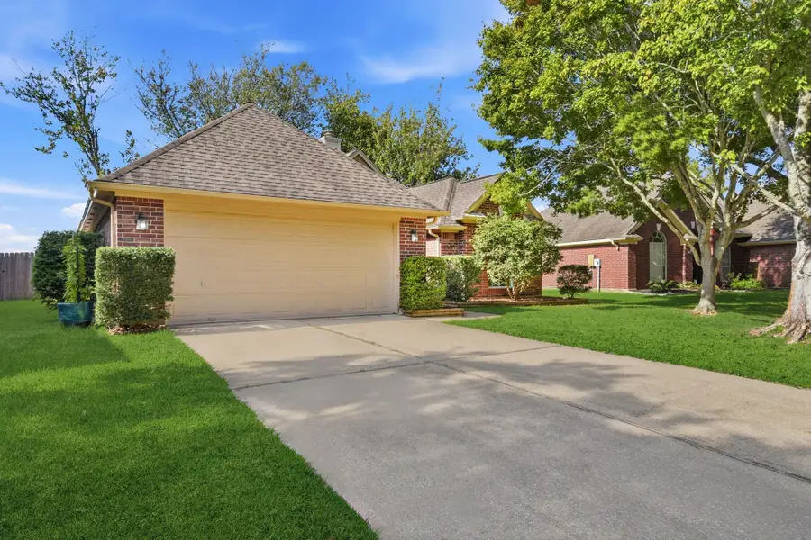 2121 Crimson Lake Lane, League City, TX 77573 - Image #3
