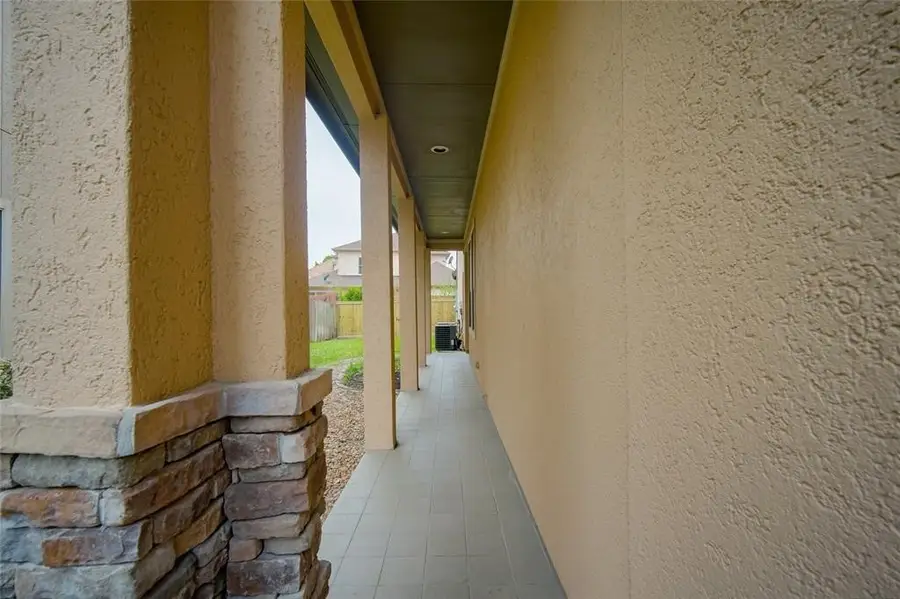 2906 Royal Oaks Crest Crest, Houston, TX 77082 - Image #3