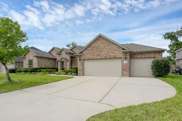 2068 Brookmont Drive, Conroe, TX 77301