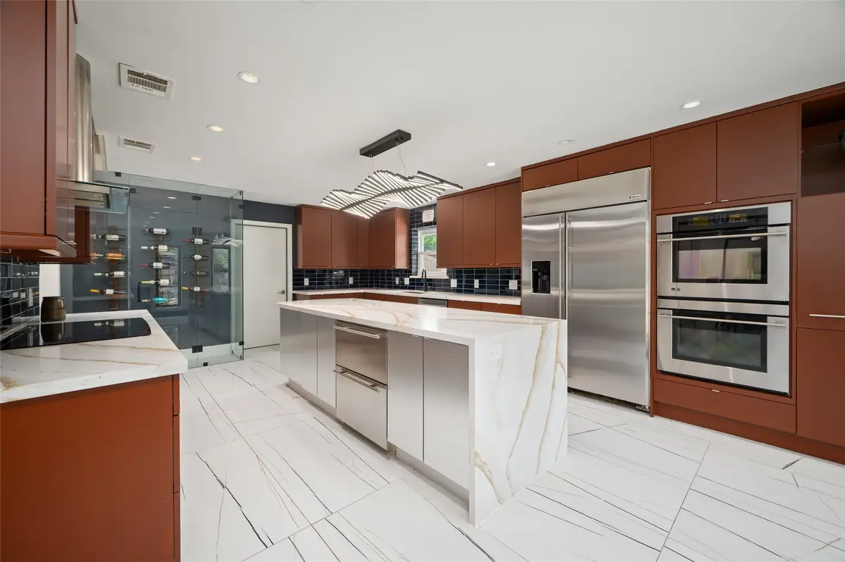 14919 Woodthorpe Lane, Houston, TX 77079 - #1