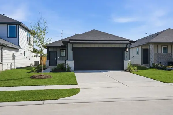 18030 Lasso Mills Drive, Hockley, TX 77447